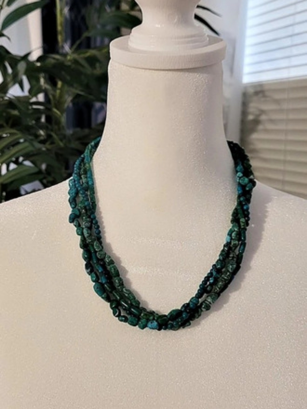 Turquoise Beaded 22" Necklace in Blue & Green